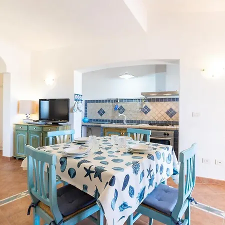 Panoramic Terrace Over Tavolara - Relax And Sea View Appartement Monte Petrosu