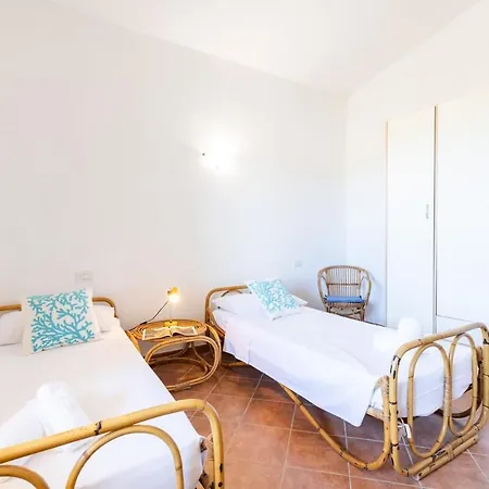 Apartamento Panoramic Terrace Over Tavolara - Relax And Sea View *