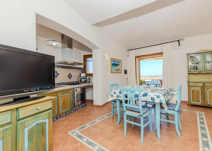 Panoramic Terrace Over Tavolara - Relax And Sea View 公寓 *